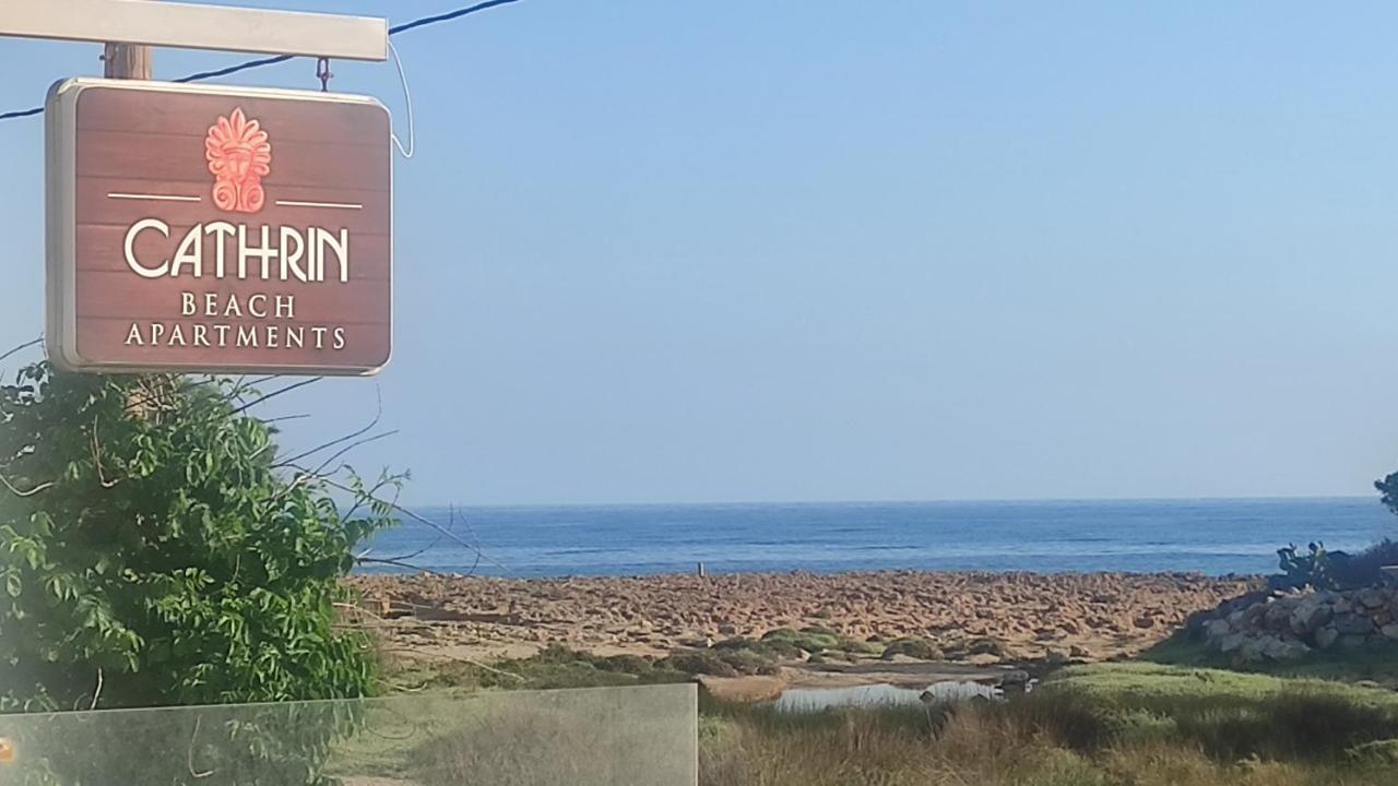 Cathrin Beach Apartments Stavrós エクステリア 写真