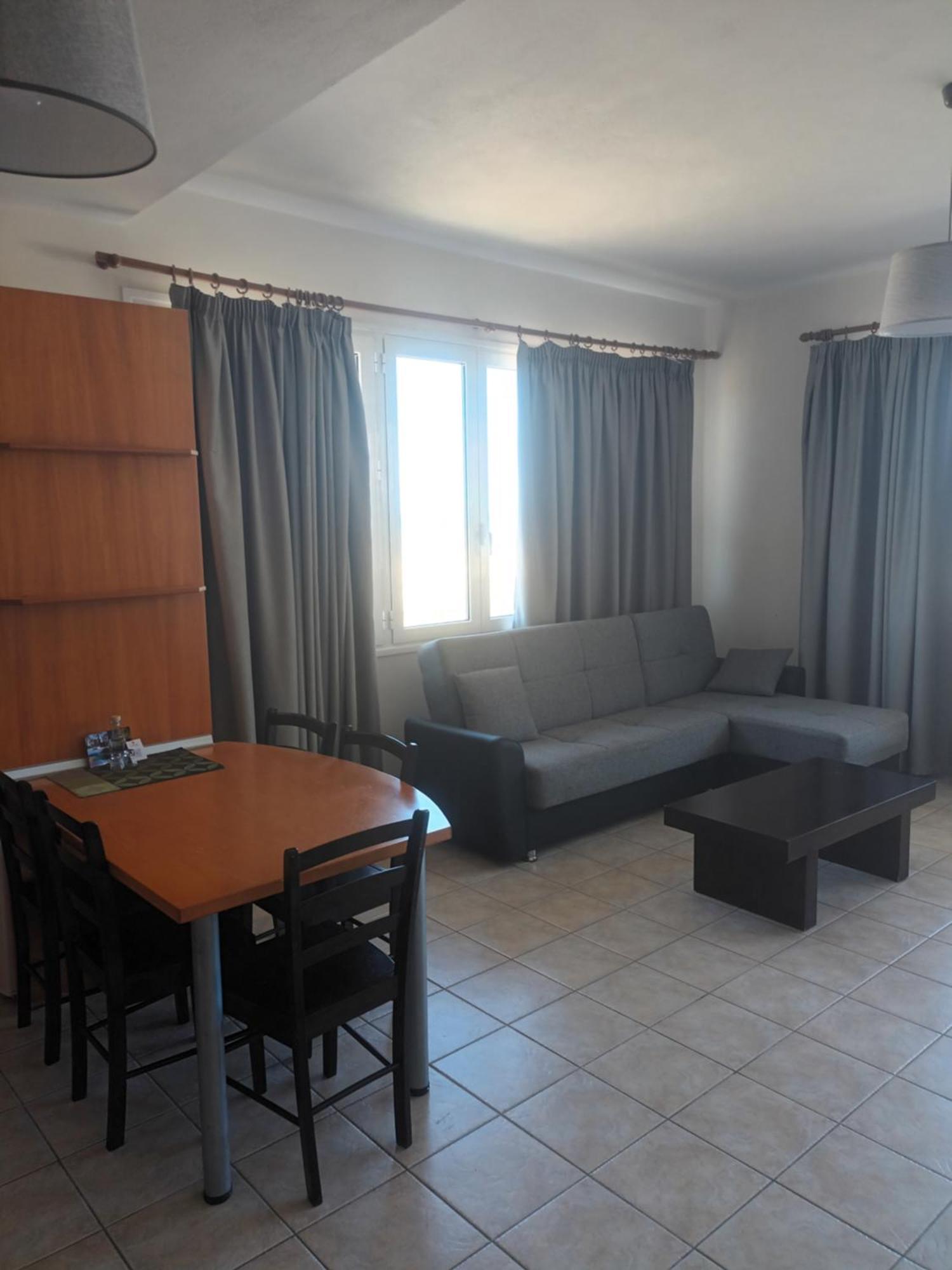 Cathrin Beach Apartments Stavrós エクステリア 写真